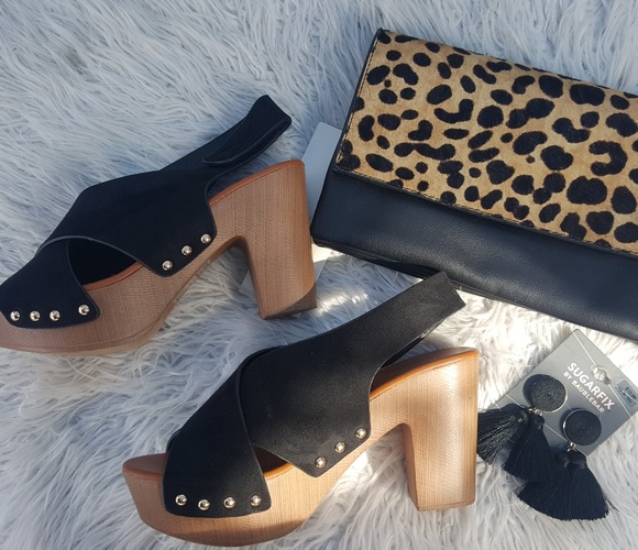 Black suede heels - Picture 4 of 4